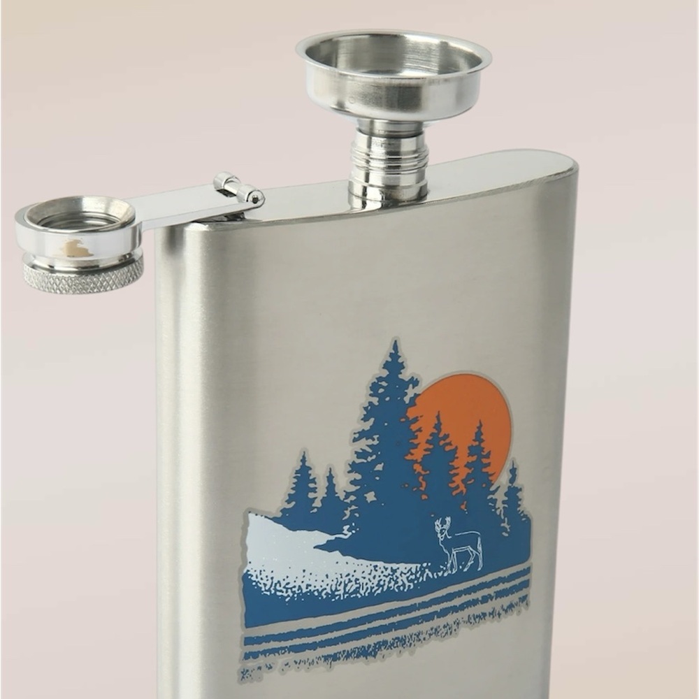 Ozark Trail 7.5 Stainless Steel Flask with Funnel Deer Design New In Box - Picture 5 of 9